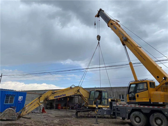 太和县25吨吊车的工作半径是多少？